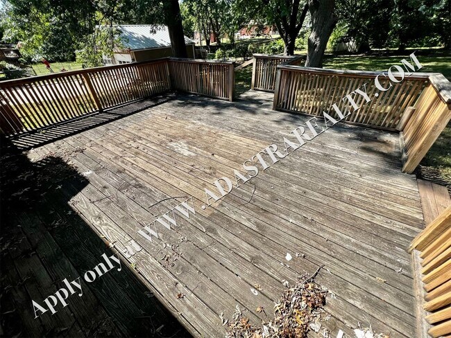 Building Photo - Very Nice 3 bedroom Home in Kansas City, MO-Available in FEBRUARY!!