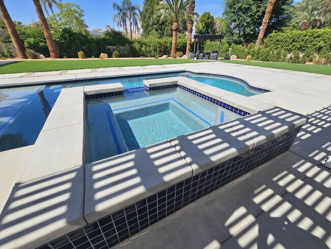 Building Photo - 72278 Barbara Dr
