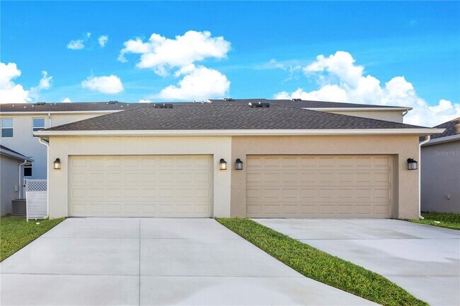 Building Photo - 15657 Water Spring Blvd