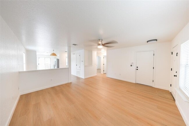 Building Photo - 11254 Dublin Cir