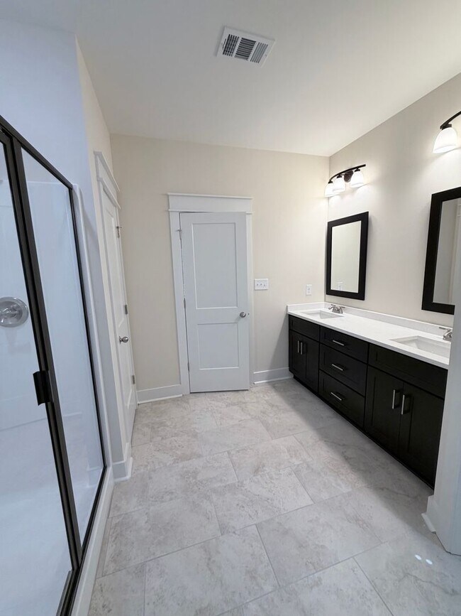 Building Photo - 536 Bristleleaf Path