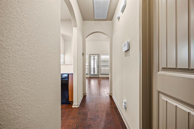 Building Photo - 263 Cleveland