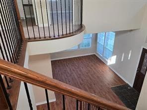 Building Photo - 5554 Emerson Ct