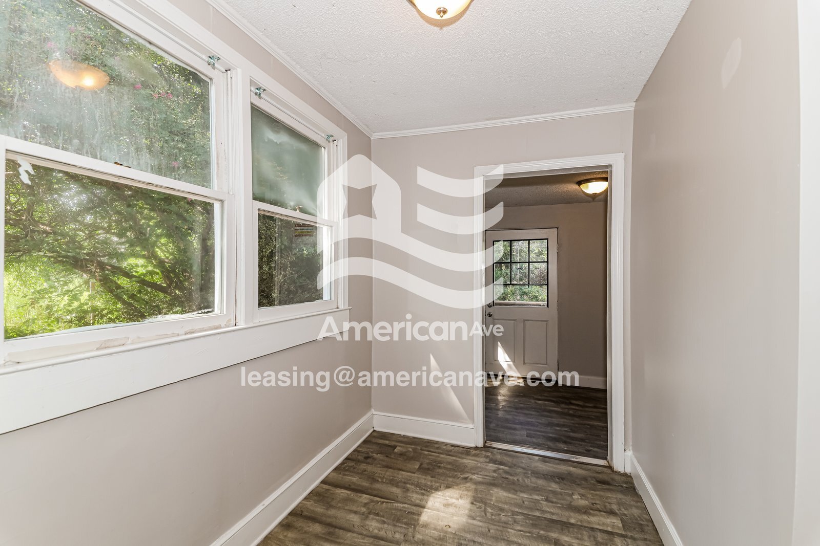 Building Photo - 207 Branham St