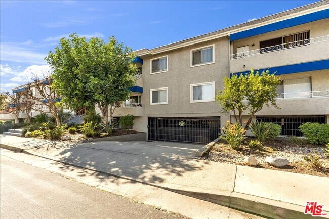 Building Photo - 5437 Corteen Pl