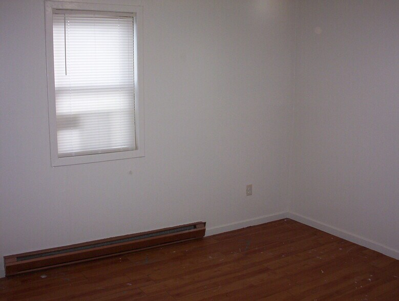 Building Photo - 56 Cochecton Rd