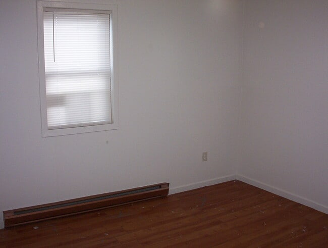 Building Photo - 56 Cochecton Rd