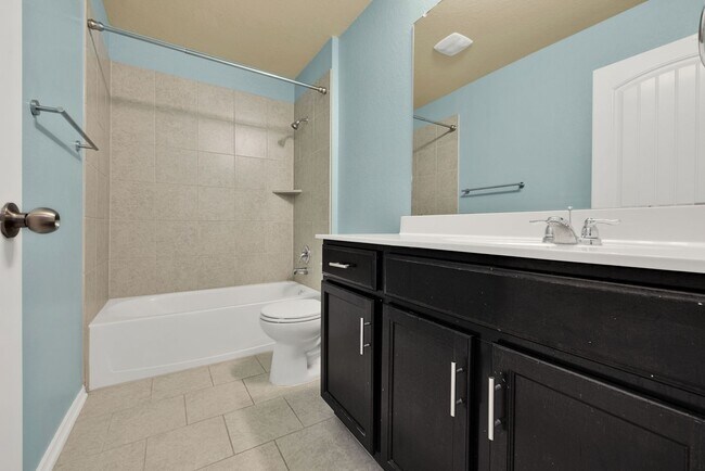 Building Photo - Beautiful 5-Bedroom Home for Rent in Valley Ranch!