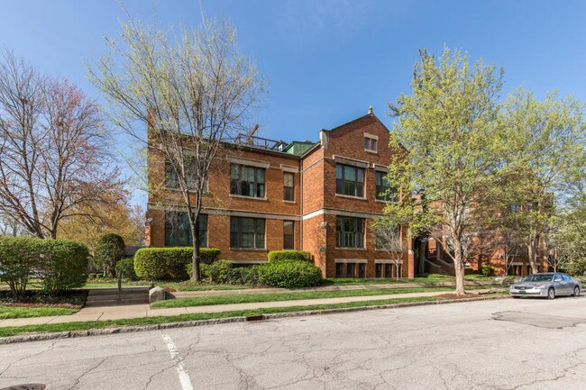 Primary Photo - 2525 George Rogers Clark Pl