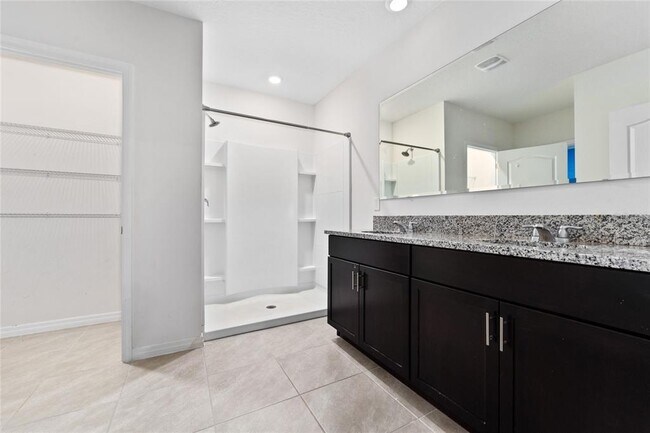 Building Photo - 1441 Riverboat Dr