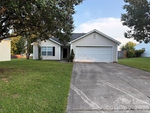 Building Photo - 4924 Aldersbrook Dr