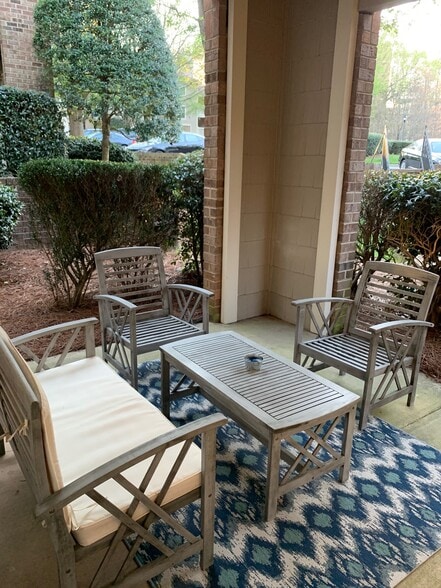 patio - 5011 Sharon Rd