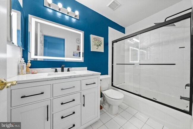 Building Photo - 72 River Birch Cir