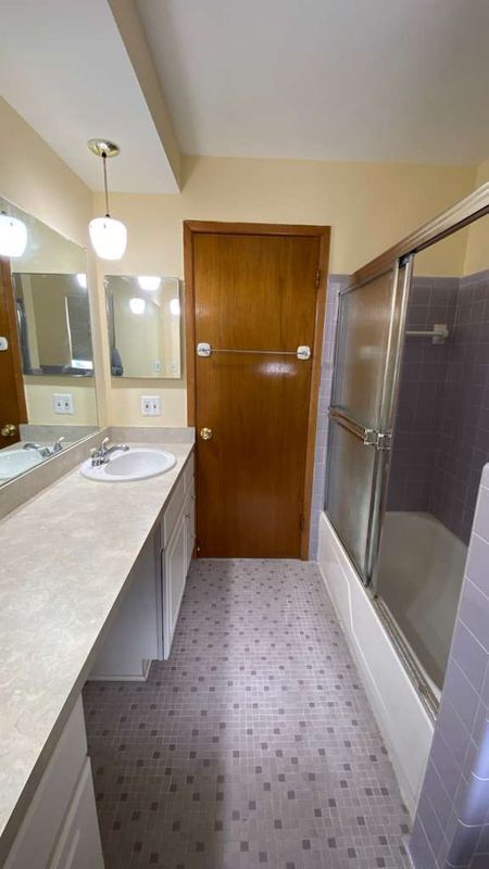 Building Photo - 28301 Mavis Dr