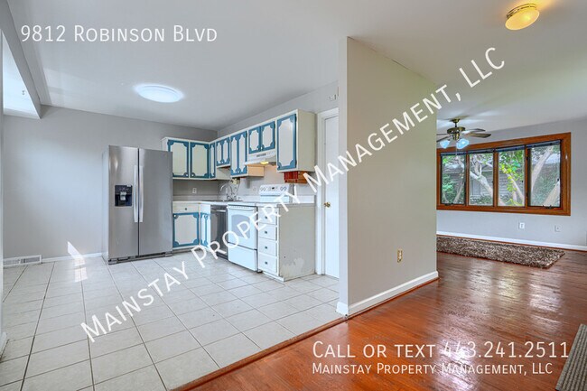 Building Photo - 9812 Robinson Blvd