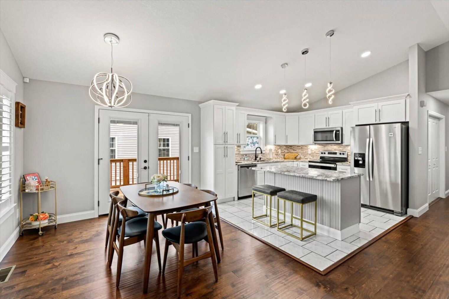 Building Photo - 2504 Harvey St