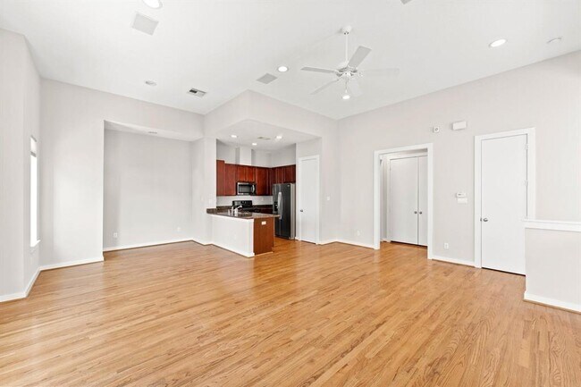 Building Photo - 1144 Bonner St