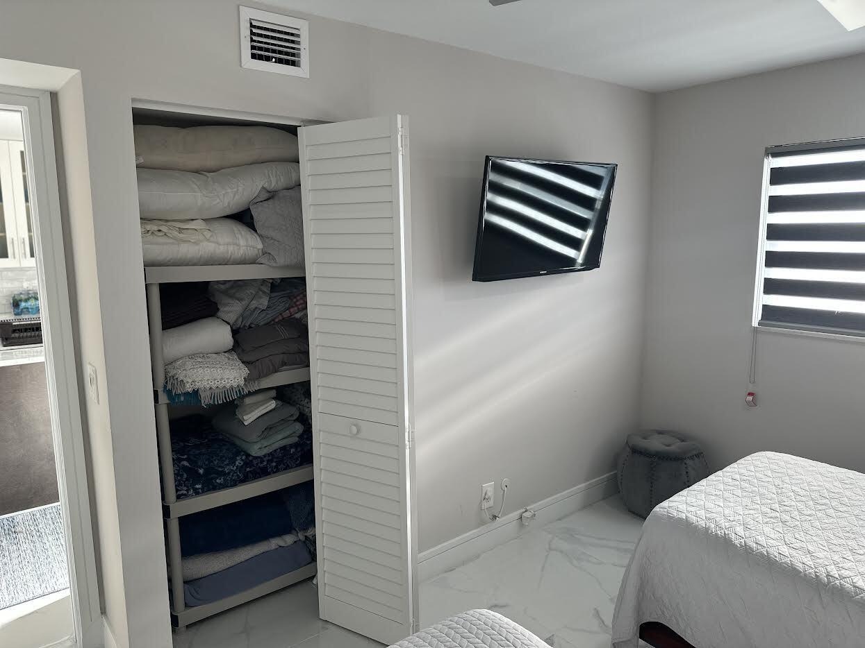 Building Photo - 3101 S Ocean Blvd