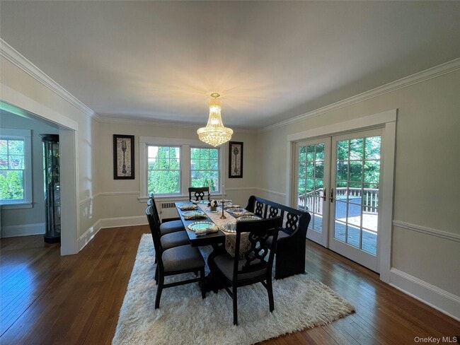 Building Photo - 38 Gedney Park Dr