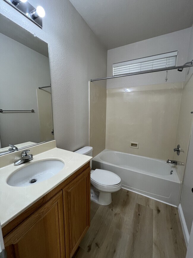 Building Photo - 2313 Scissortail Ct