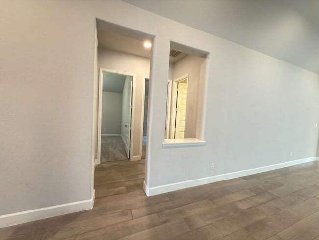 Building Photo - 7510 Spiceberry Ldg Ct