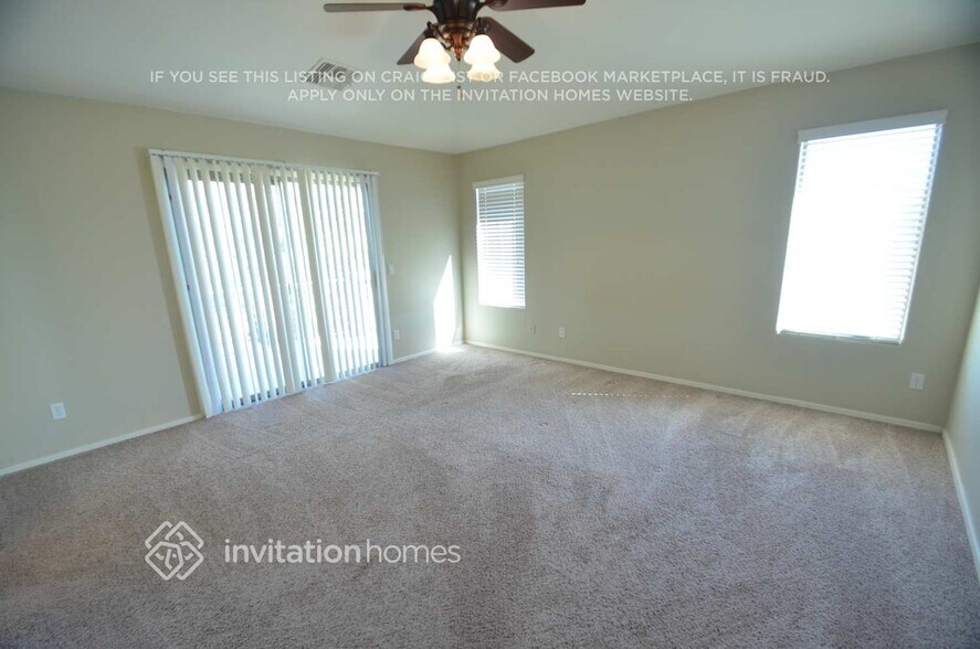 Building Photo - 8323 S 48th Ln