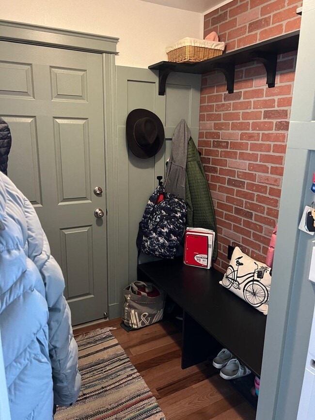 Building Photo - Beautiful 5 Bed 3 Bath in NE Fort Collins!