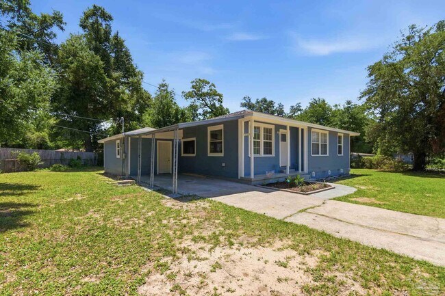 Building Photo - 525 Pelham Rd