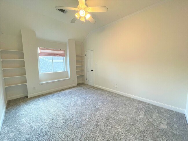 Building Photo - 16407 Stone Prairie Dr