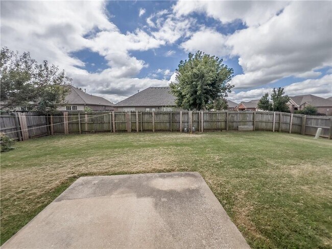 Building Photo - 3109 SW Wargate Ave