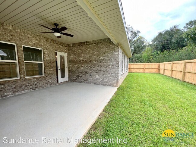 Building Photo - 5 br, 3 bath House - 48 B Longwood Drive