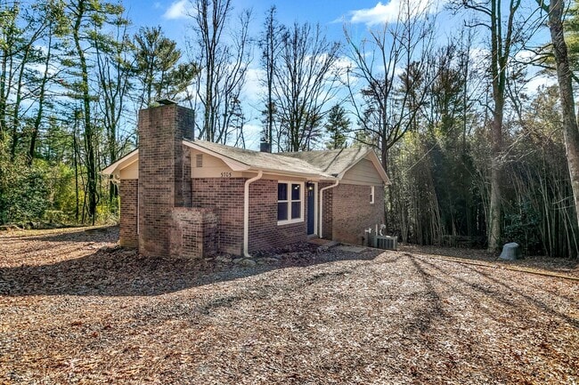 Building Photo - Very Private 3-Bedroom Home with Huge Yard...