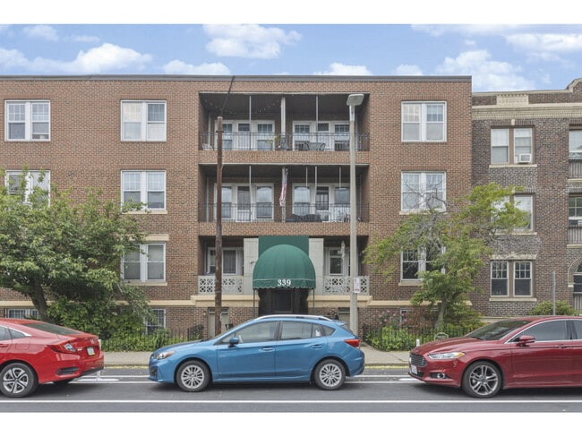 Building Photo - 339 S Huntington Ave