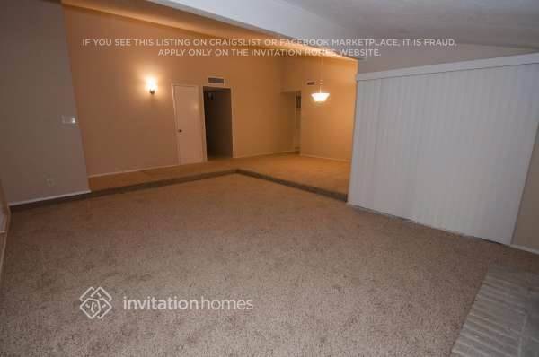Building Photo - 18110 Navajo Trail Dr