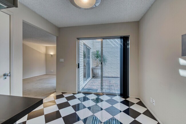 Building Photo - 7145 E McDonald Dr