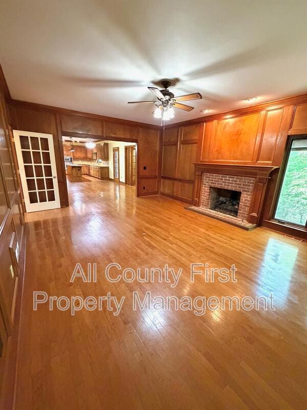 Building Photo - 2438 Kings Arms Dr