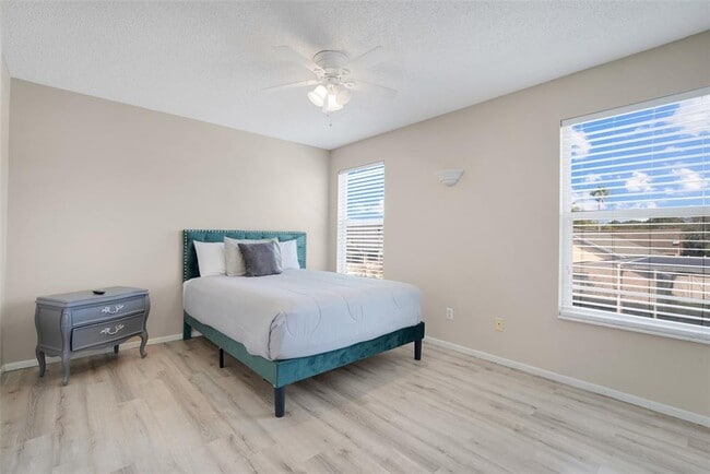 Building Photo - 8607 Knottingham Dr