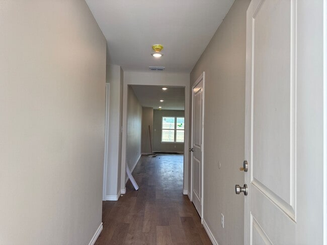 Building Photo - 14574 CR 2191