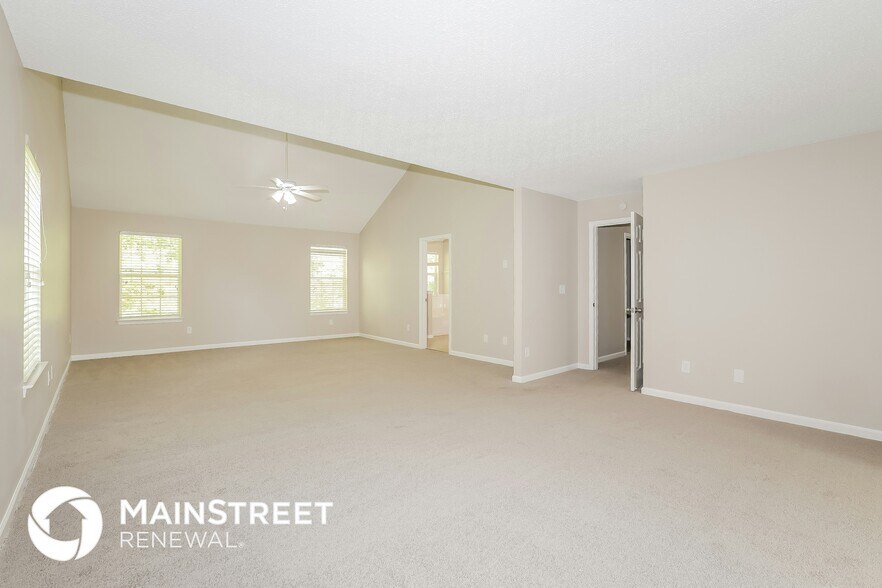 Building Photo - 665 Lakeridge Ct