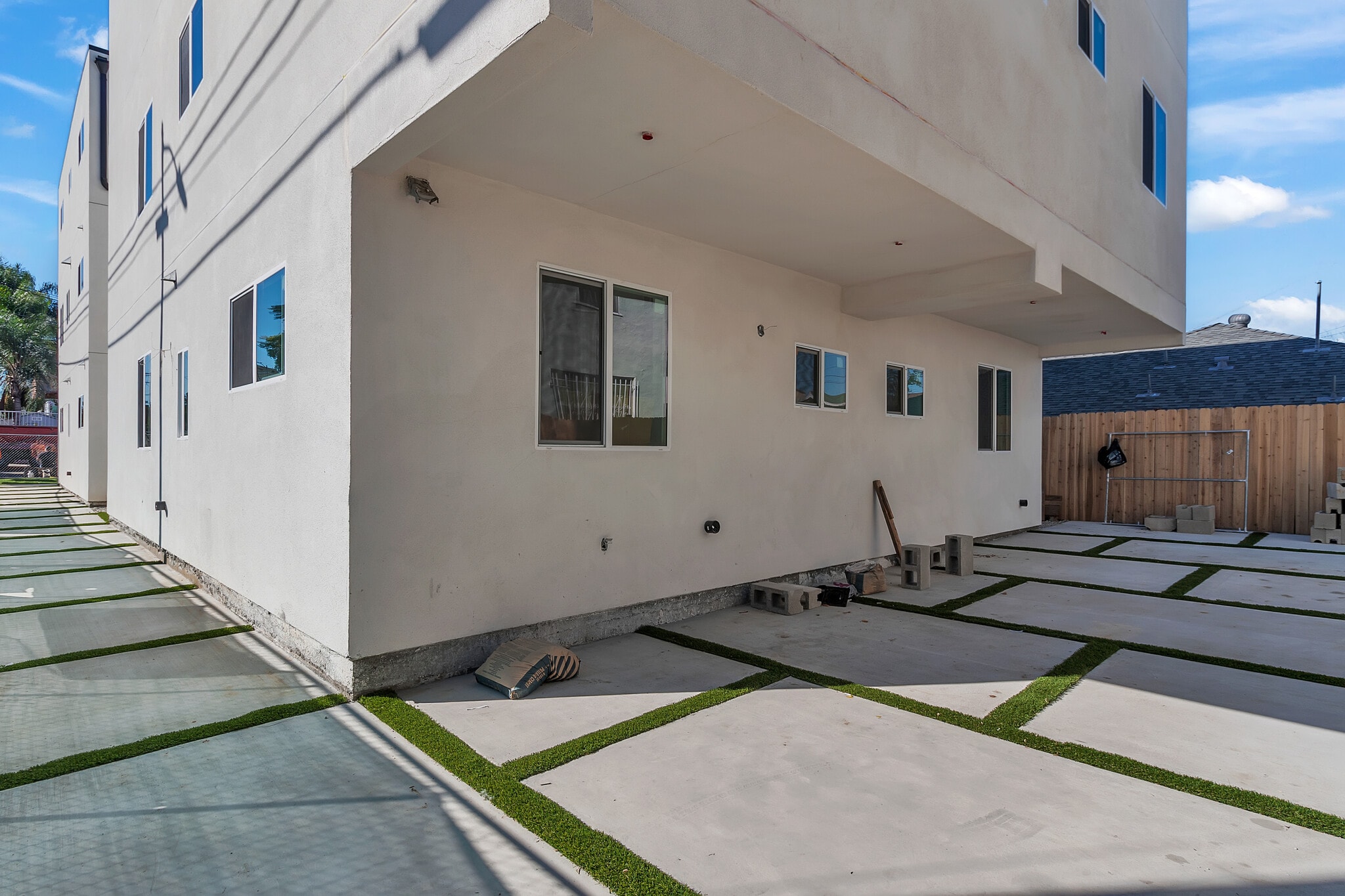 Building Photo - 2843 Folsom St