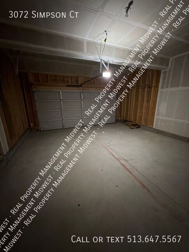 Building Photo - 3072 Simpson Ct