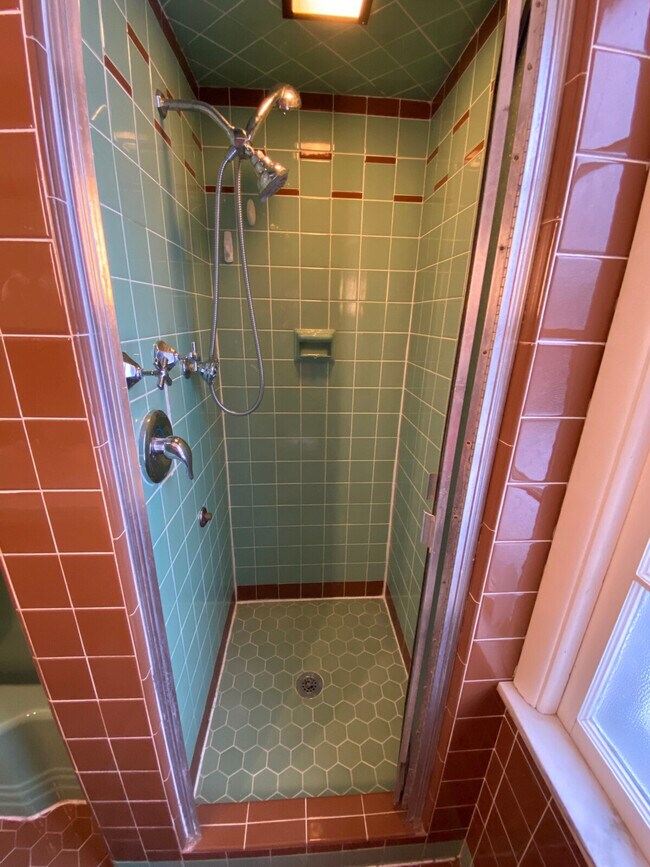 Building Photo - 1310 Forest Hills Blvd