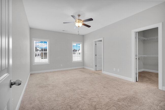 Building Photo - 1000 Abby Leigh Ave