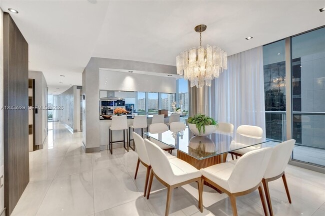 Building Photo - 17121 Collins Ave