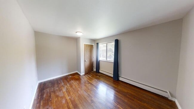 Building Photo - 1261 Island Dr