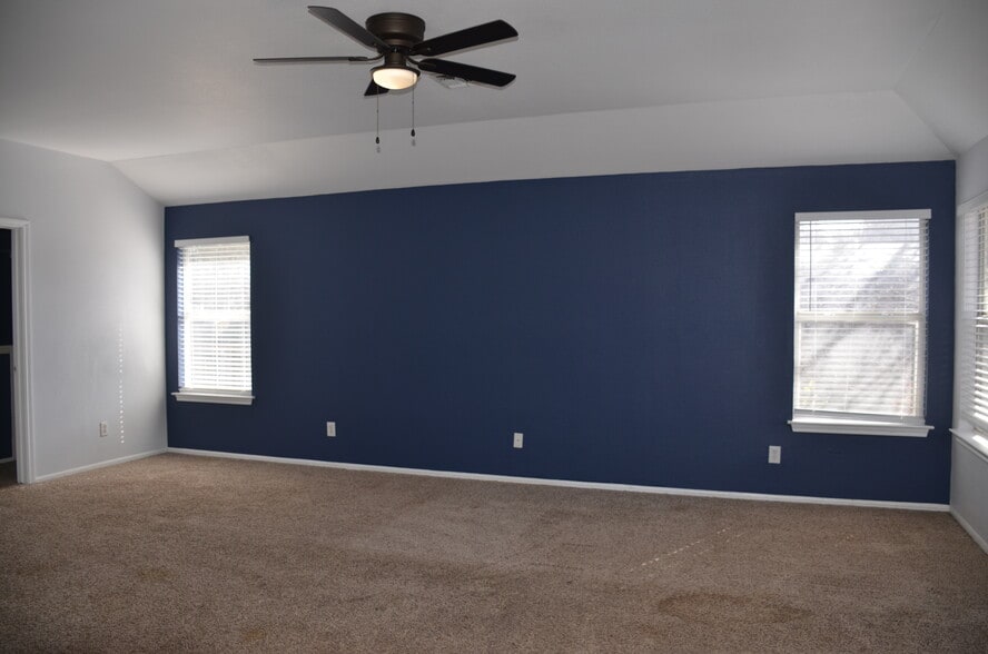 Building Photo - 9142 Maggie Ct