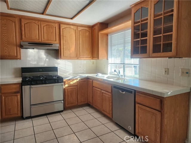 Building Photo - 15018 Cleary Dr