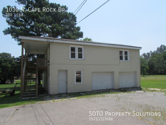 Primary Photo - 1030 N Cape Rock Dr