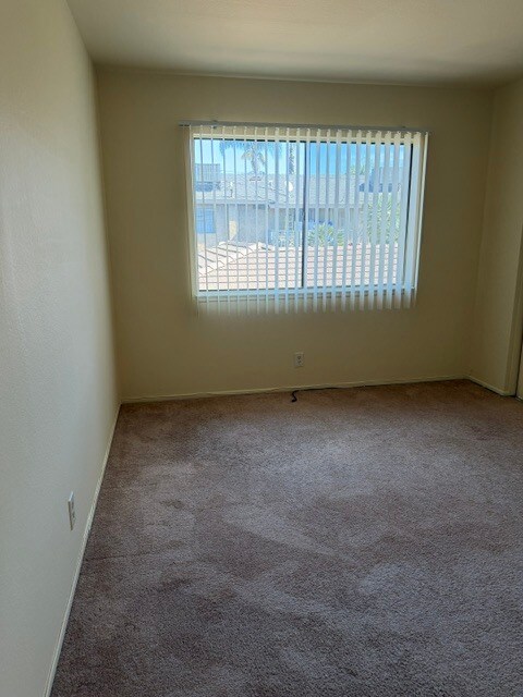 Building Photo - 317 N San Gabriel Ave