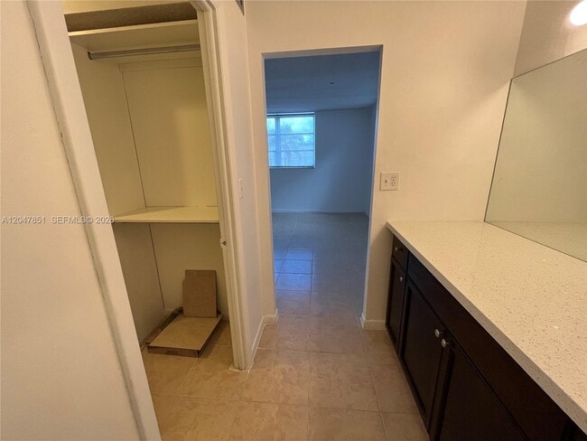 Building Photo - 403 NW 68th Ave